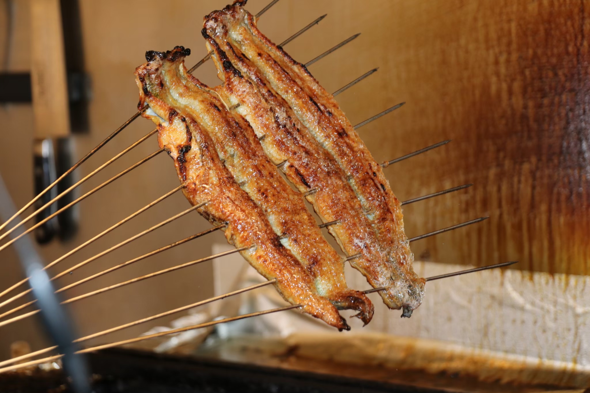 スタッフ解説 関西風地焼き鰻がすごい3つの理由